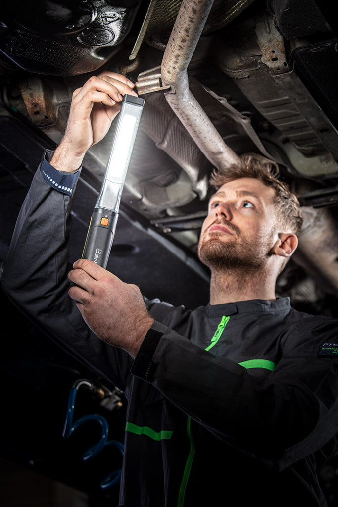 NEO TOOLS Akkus műhely-vizsgálólámpa, tölthető, 10W, SMD 600 lum 99-043