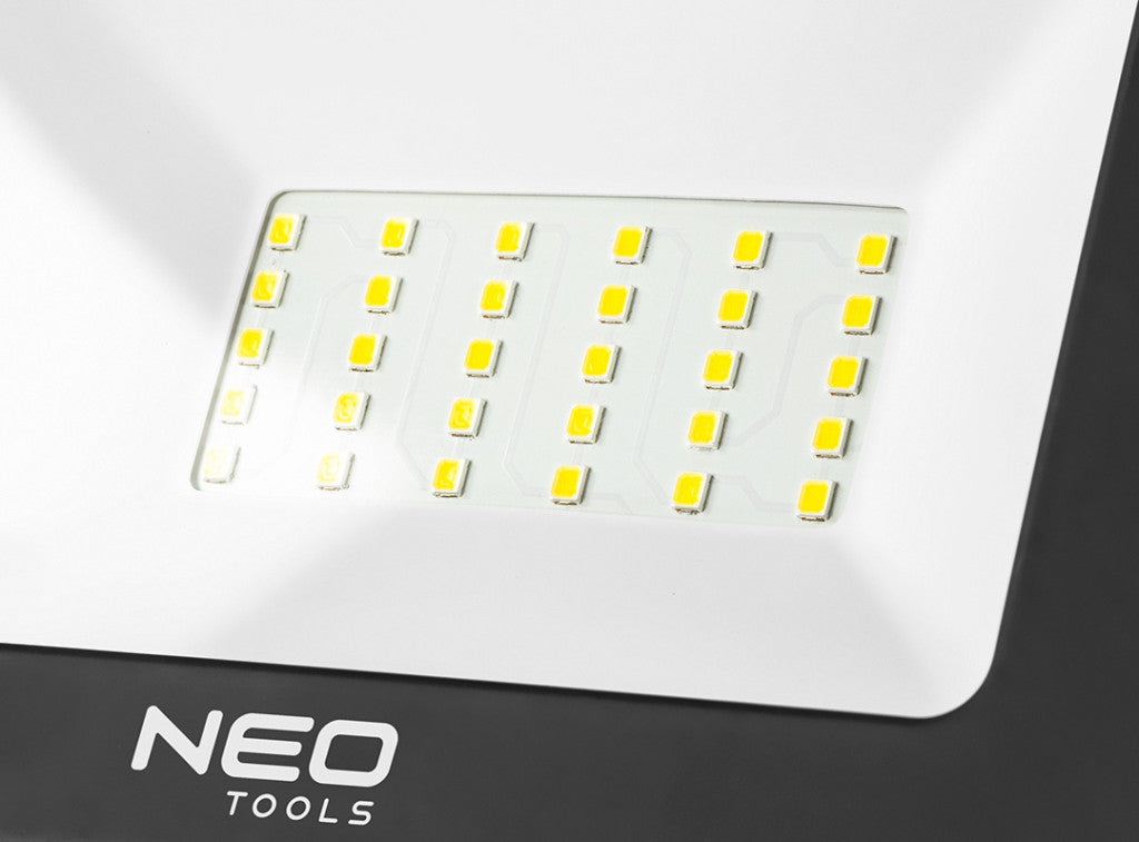 NEO TOOLS Reflektor, állványos 230V/2X50W, 9000lum, SMD led, max.1.8m 2 év garanciával 99-062