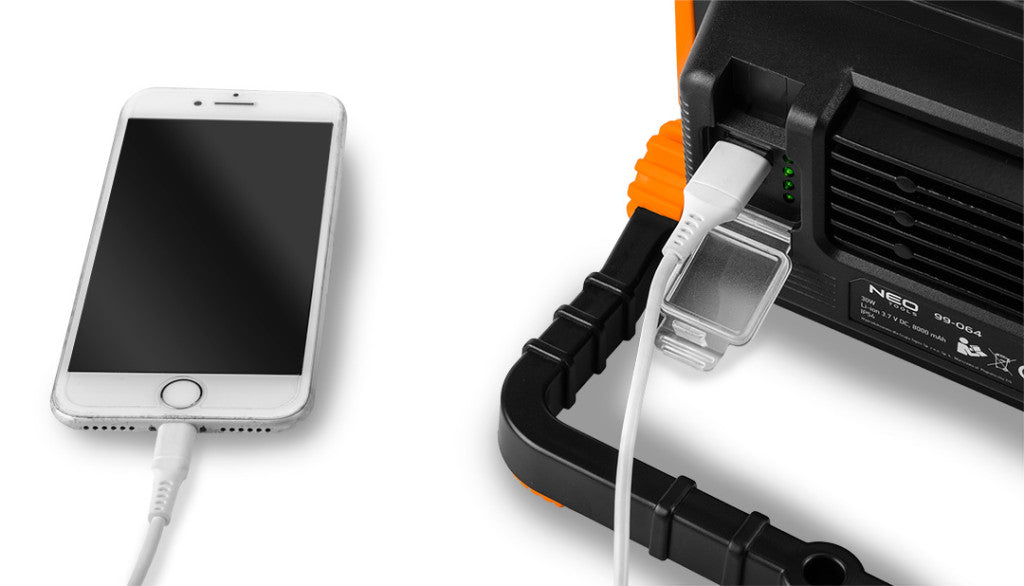 NEO TOOLS Akkus reflektor, talpas, 3000lum, SMD led 99-064