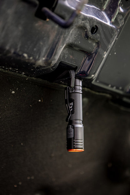 NEO TOOLS Zseblámpa, tölthető USB C, 2000lum CHN LED 99-067