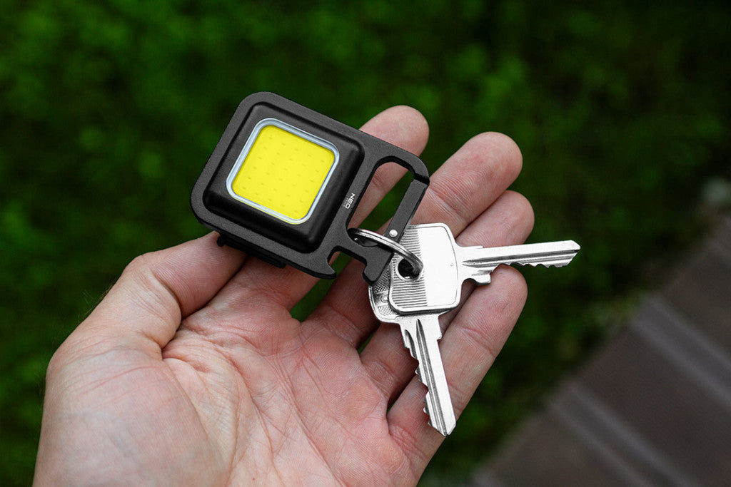 NEO TOOLS Kulcstartó lámpa, COB led, akkumulátor, palacknyitóval és mágnessel 99-109