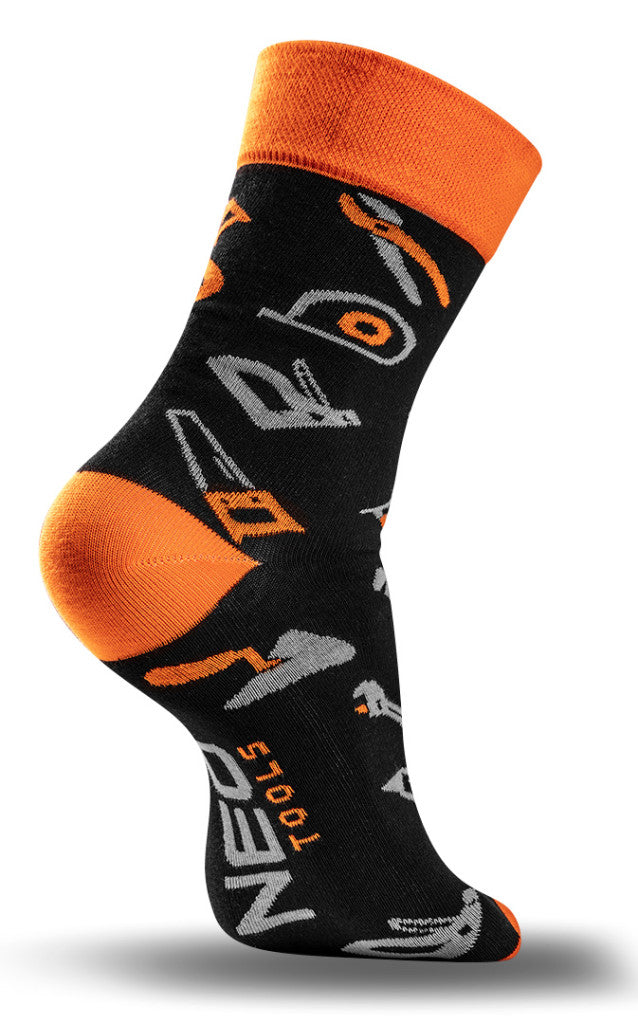 NEO TOOLS Munkazokni, 80% pamut, szerszám mintás 39-42, narancs/fekete GD017