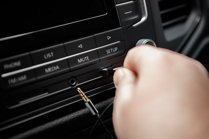 NEO TOOLS Autós USB-Aux átalakító kábel, 1m hosszúság, 5m hatótáv GD037