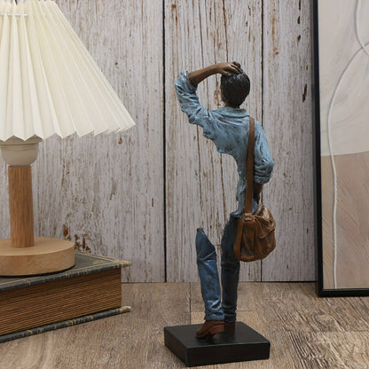 Gyanta  szobor figura