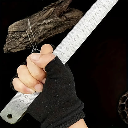 Nagy teherbírású, kettős skálával ellátott acél vonalzó zsinórral