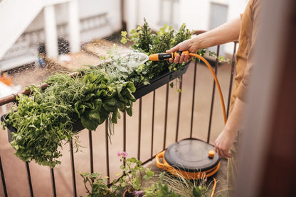 FISKARS Tömlődob S 15 m (3/8) tömlővel tartozékokkal